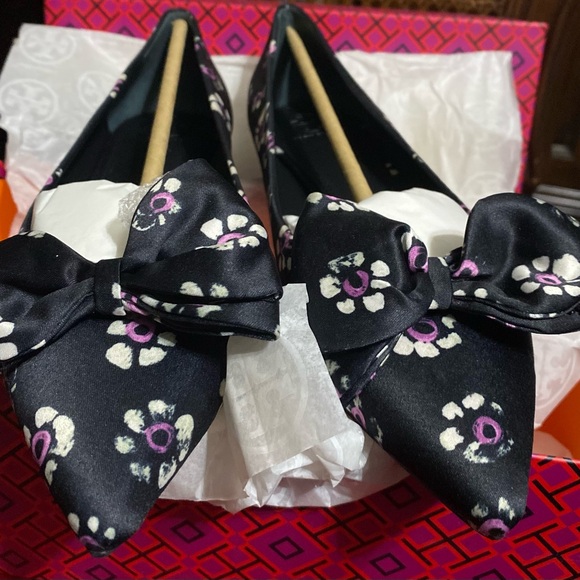 Tory Burch Rosalind Flats 🥿 9 - Picture 6 of 13